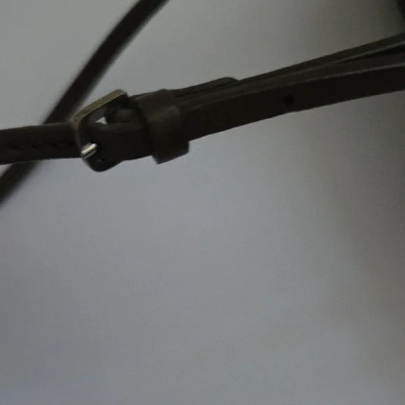 The Row Crossbody Bag Minimalist Design - Picture 4 of 8